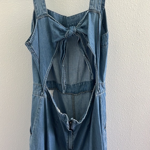 Madewell Denim Tie Back Wide Leg Jumpsuit 12 - Picture 3 of 3